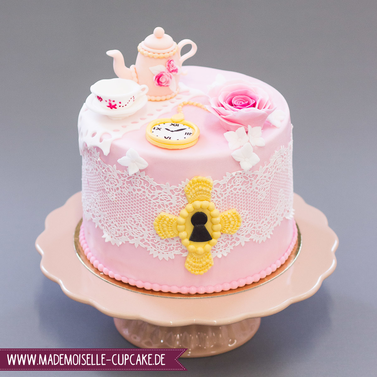 Mademoiselle Cupcake - Feine Törtchen und Cupcakes aus 